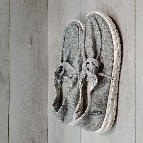 Hey Dude Womens Wendy L Linen Iron Loafer Slip on shoes sz 8 - Picture 3 of 11